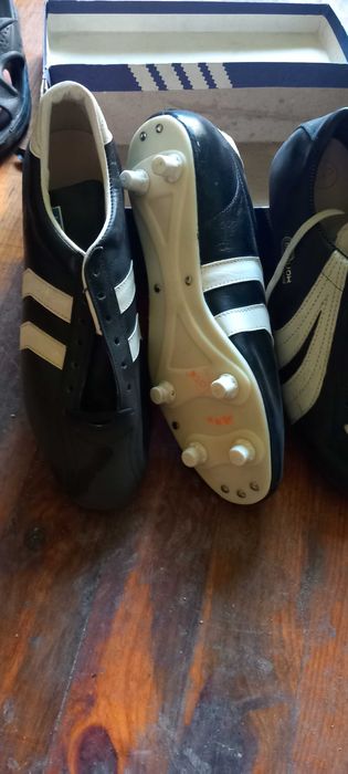 Кожени бутонки Стадион