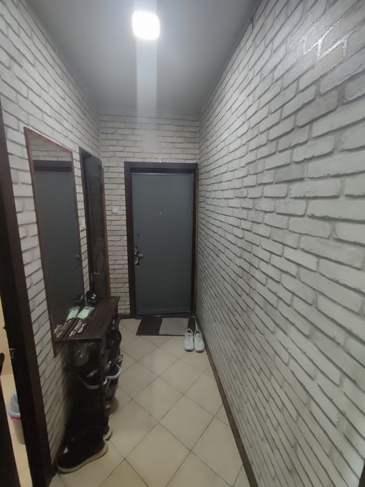 Продам 2/4/5 Чилонзор 11 Квартал. КРУГ АЛЬ ХОРЕМИ