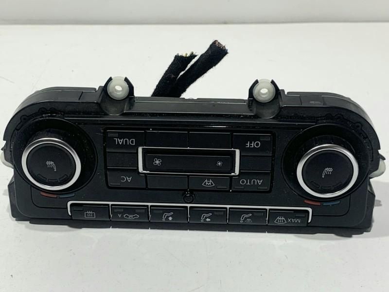 Panou Comanda clima Volkswagen Passat B7 5K0907044ED