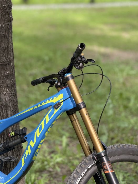 Двухподвес Pivot Phoenix DH Carbon