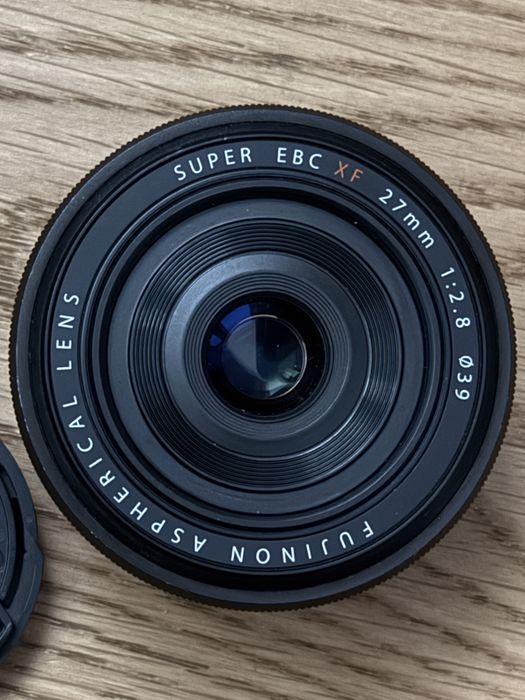 Obiectiv Fujifilm Fujinon XF 27mm f/2.8 (Pancake)