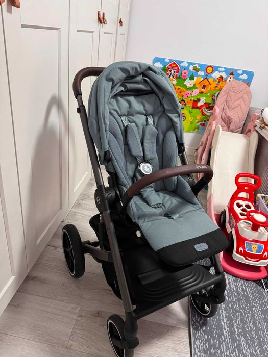 Vând cărucior Cybex Balios S Lux + landou + husă de iarnă (stare impecabilă, ca noi)