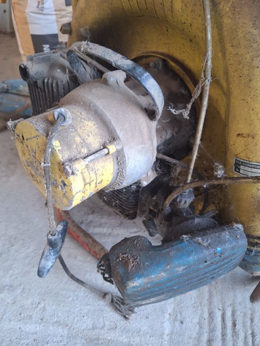 Pompa stropit vie livada pomi atomizor motor solo