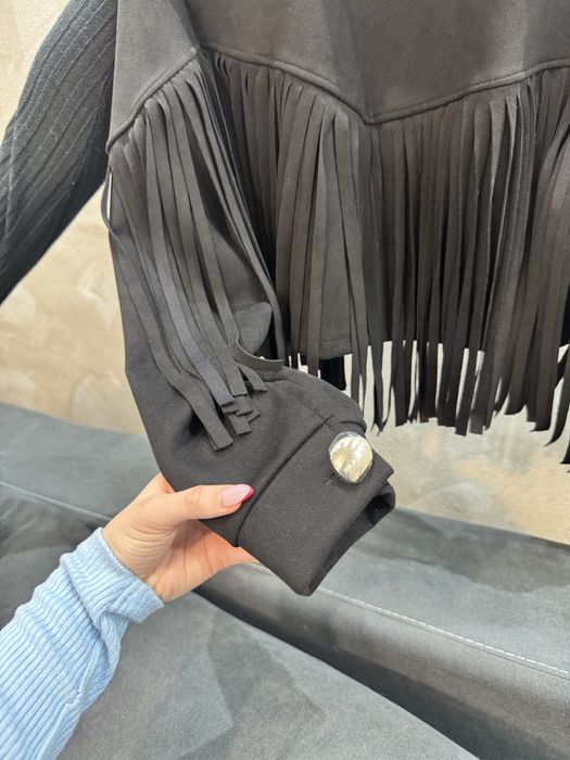 Пролетни яке