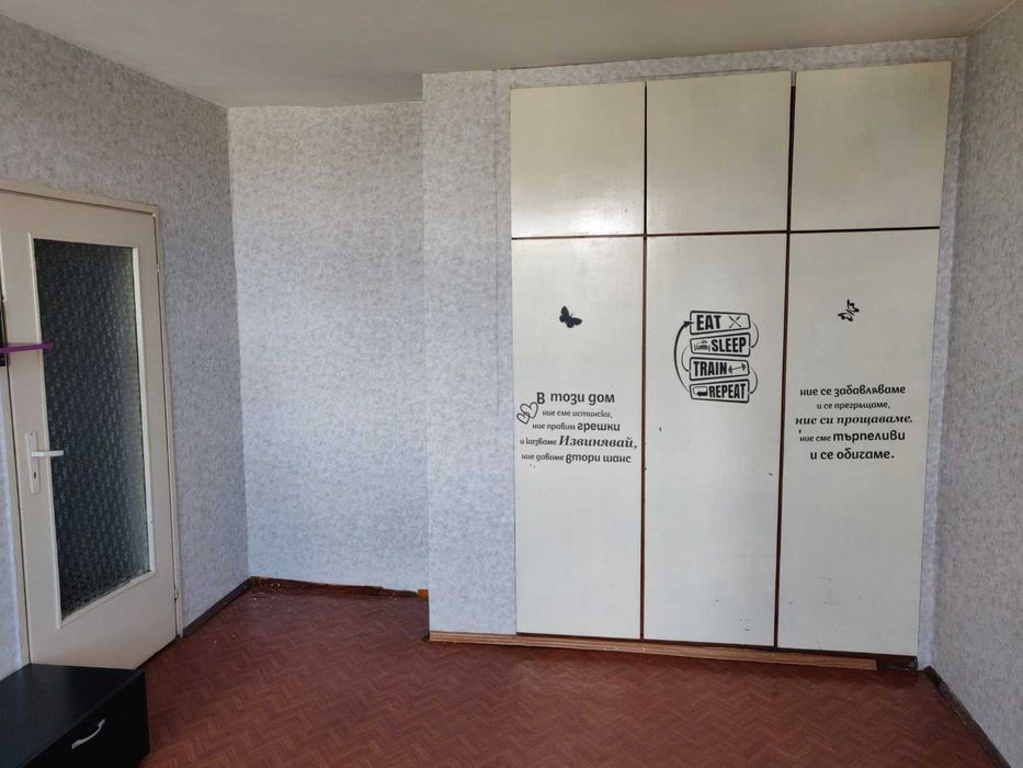 Дава се под наем Двустаен апартамент в Пловдив, Изгрев - 48 кв.м за 230 € - Снимка #3