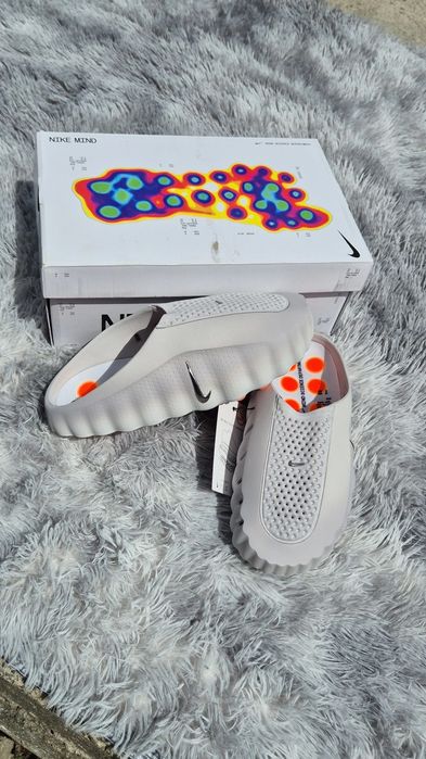 Nike Mind 001 Silver Gray 44