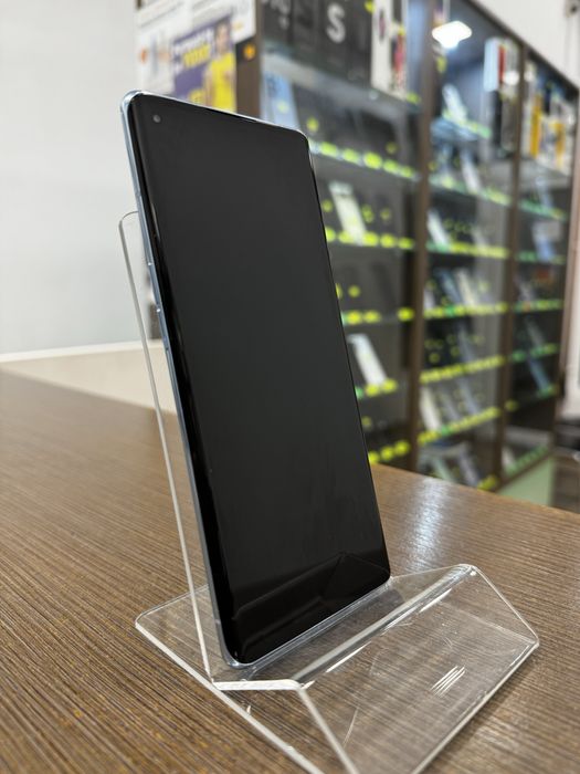 Oppo Reno6 Pro 5G / 256GB / Garantie 12 luni