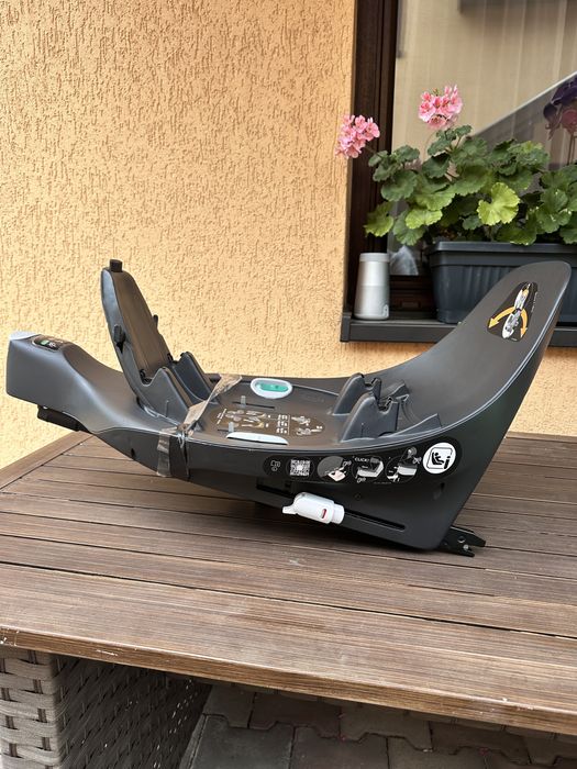 Baza de masina Cybex