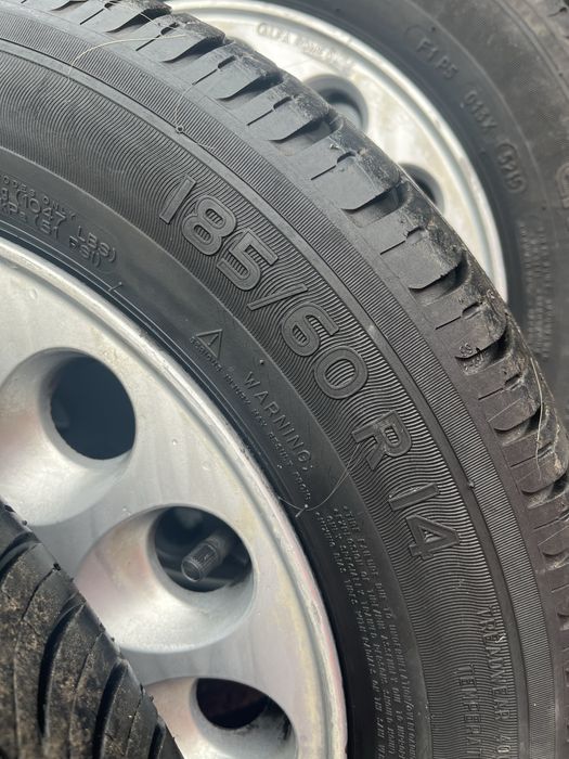 Оригинални джанти Alfa Romeo 4x98 с гуми 185/60R14