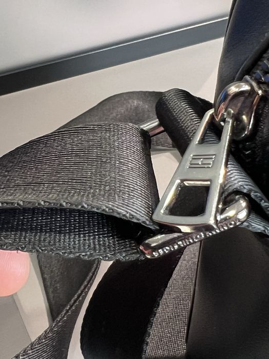 Сумка Tommy Hilfiger . Оригинал.