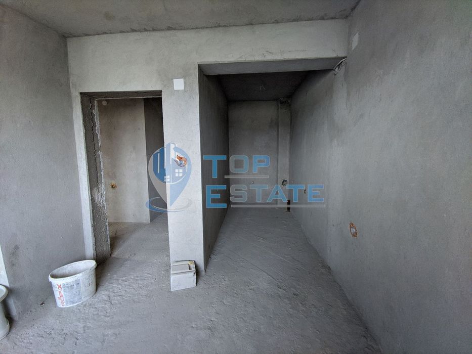 Продава се Къща в Стражица - 600 кв.м за 200 €/кв.м - Снимка #11