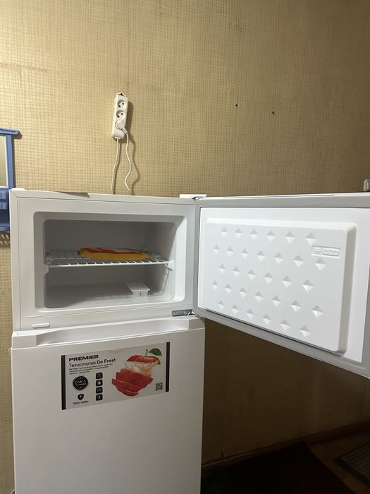 Холодилник Premier с гарантией