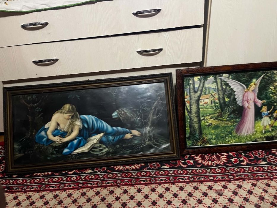 Vând tablouri vechi