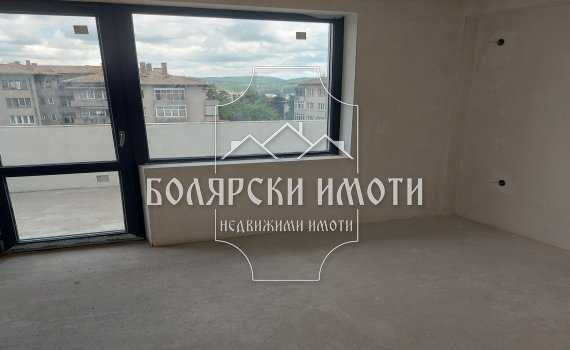Продава се Тристаен апартамент в Велико Търново, Център - 108 кв.м за 1065 €/кв.м - Снимка #5