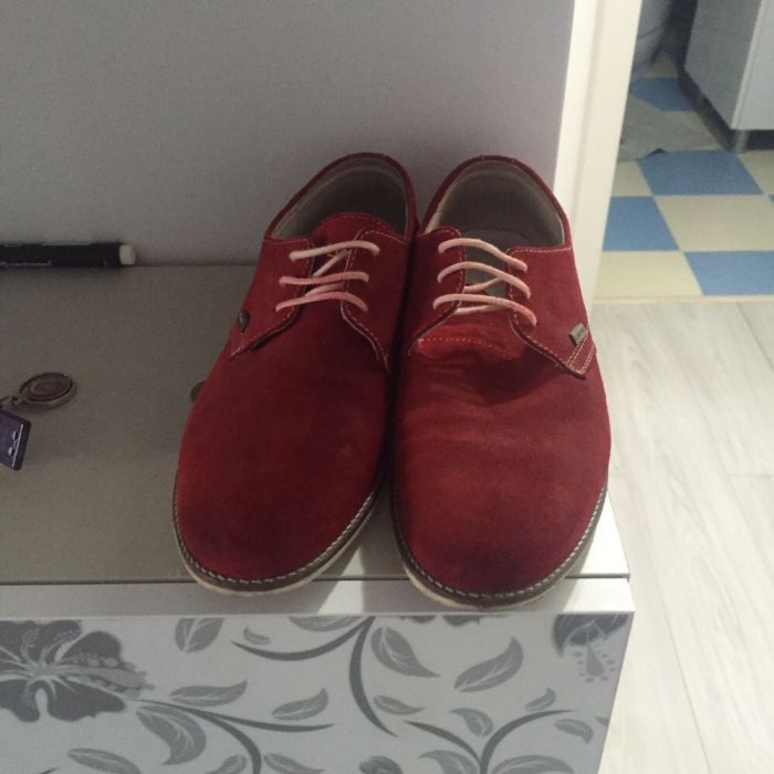 Vând pantofi piele întoarsă