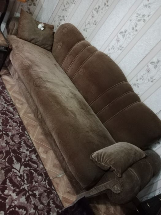 Отдам даром шифоньер, стенку, диван, 2 кресла