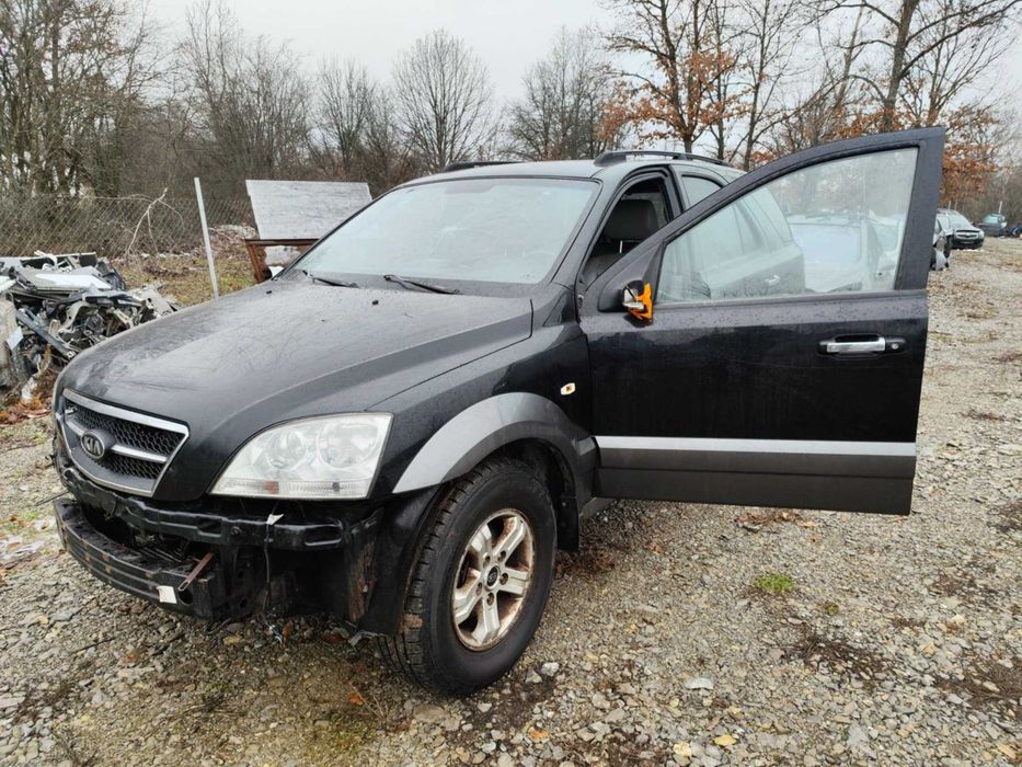 kia sorento / Киа Соренто 2.5 дизел 140кс. на части ръчка