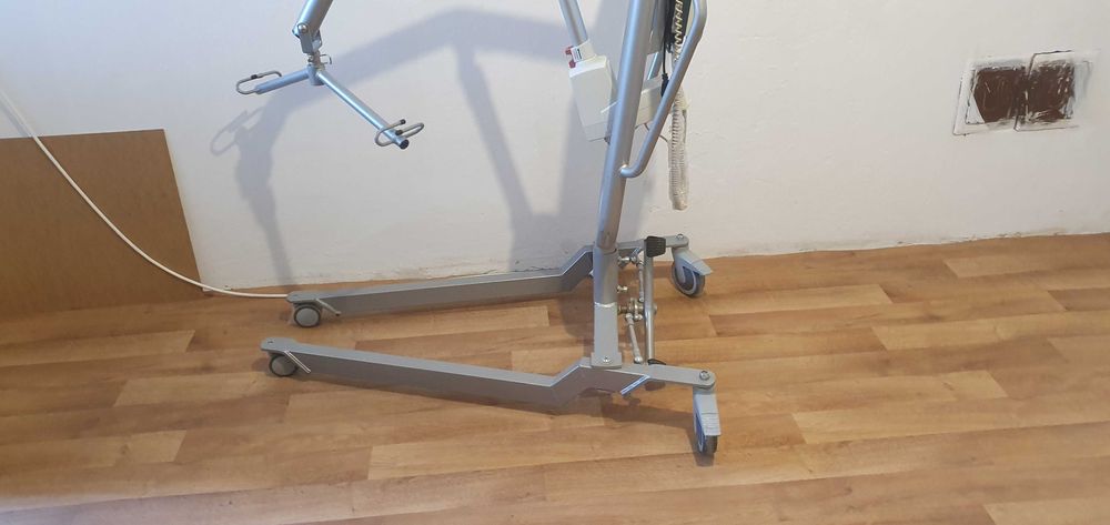 Пациентски лифтер