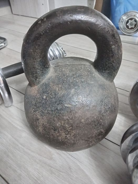 Гиря 25 или 32 кг