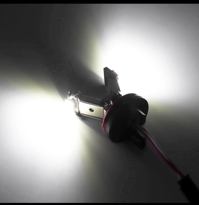 Лед крушки за ангелски очи за БМВ Е92