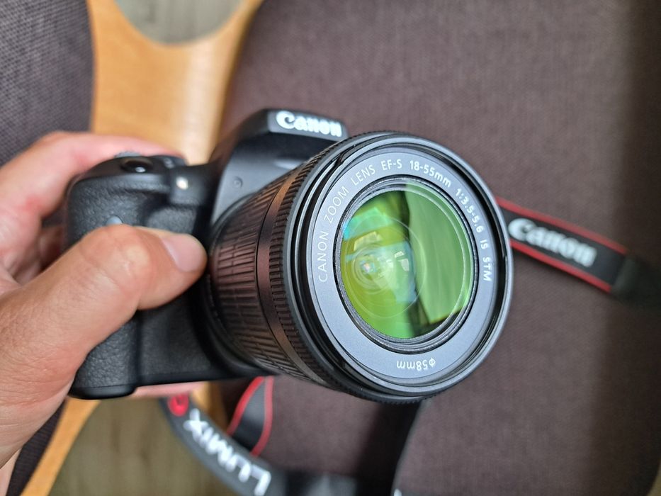 Vând Canon Eos 750D
