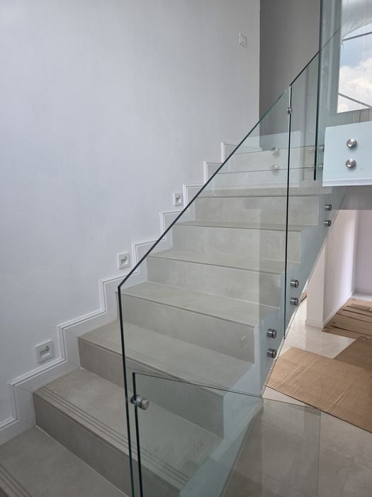 Balustrade din sticlă pentru  terase