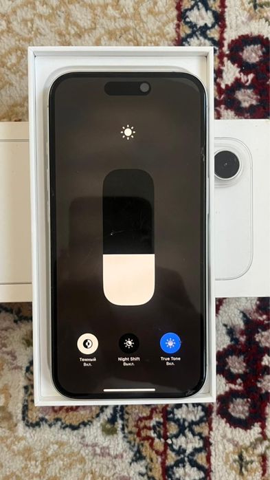 Айфон 16 в хорошем состояние