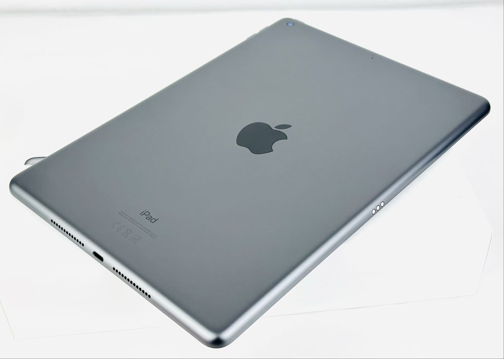 КАТО НОВ! Apple iPad 8th Gen 32GB WiFi Space Gray Гаранция!