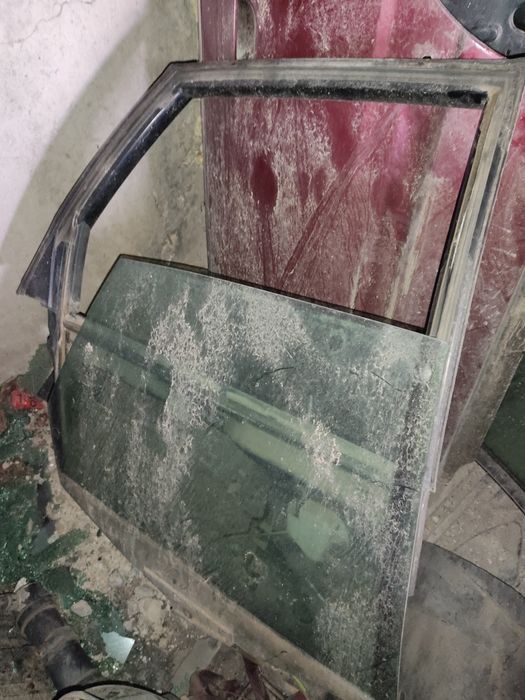 Запчасти Ауди 200