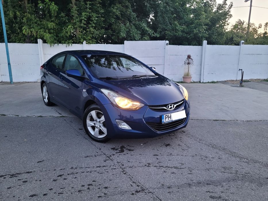 Hyundai Elantra 1.6 MPi (132 CP)