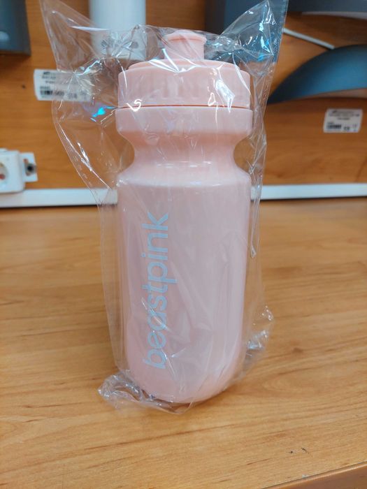 Шейкър Beast Pink Rose и 	
Спортна бутилка Sips&Dips550ml само за 5лв