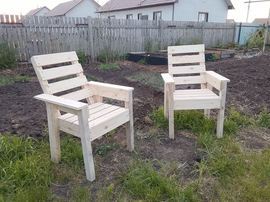 Продам лавочку со столиком