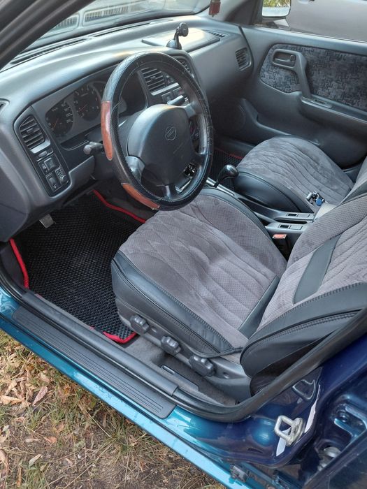 Nissan primera p 11