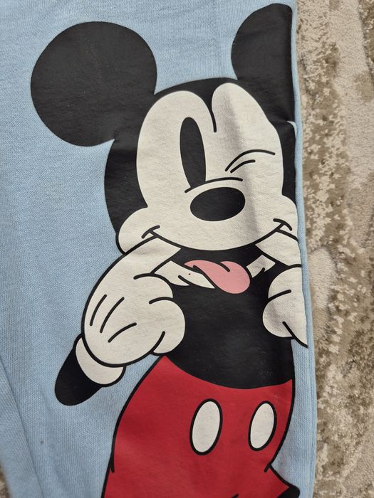Trening H&M cu Mickey