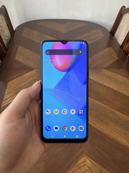 Продам телефон Vivo Y12s