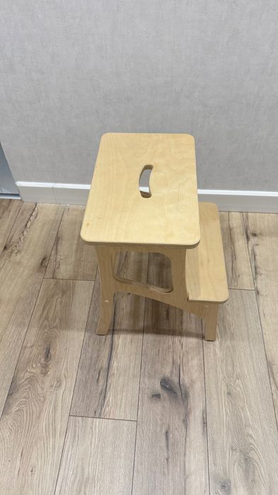 Табурет стремянка деревянная