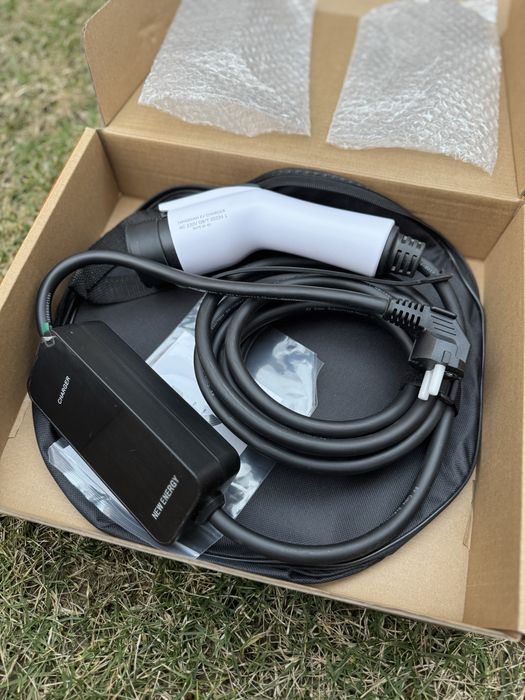 Оригинальная зарядка на 3,5 квт для электромобилей и гибридов