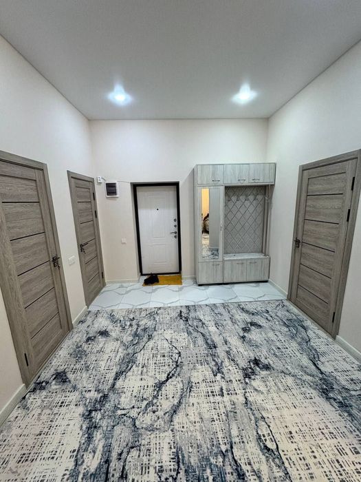 Срочно сдается 2-ком квартира в новостройке на Паркентском