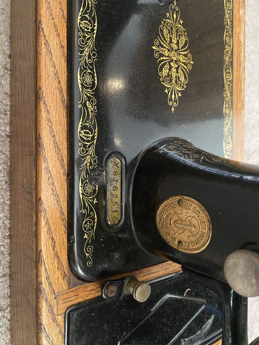 Masina de cusut portabila Singer de colectie