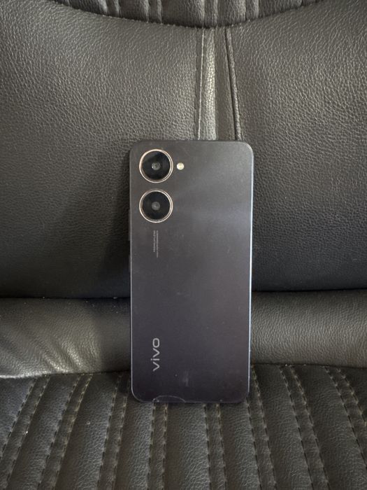 Vivo Y03 8/128 продам