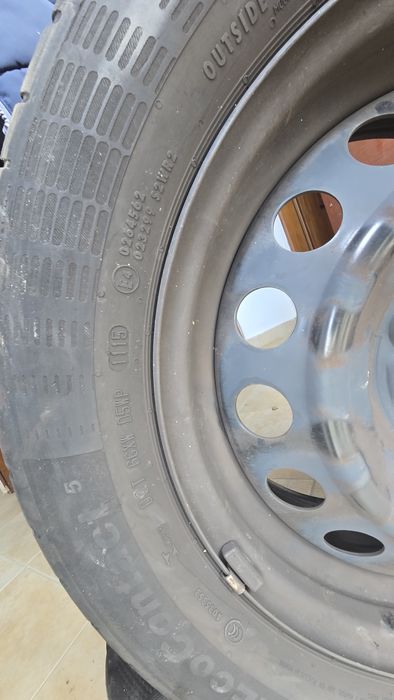 Vând set 4 jante de tablă cu anvelope Suzuki