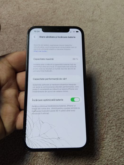 iPhone 12  spart și spate și față  face ID funcțional