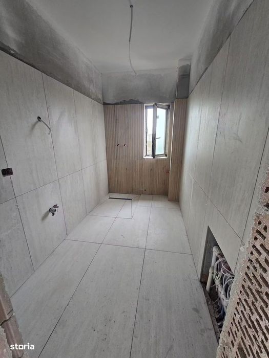 Duplex modern într-o locație centrală Toate utilitatile / Asfalt