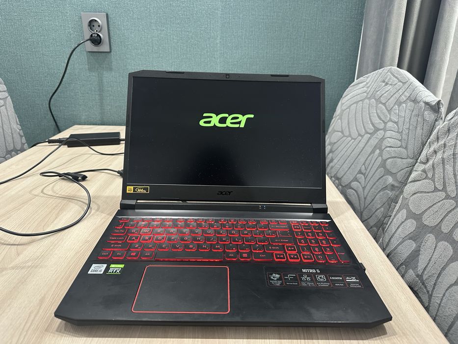 Acer Nitro 5 core i5 10300h