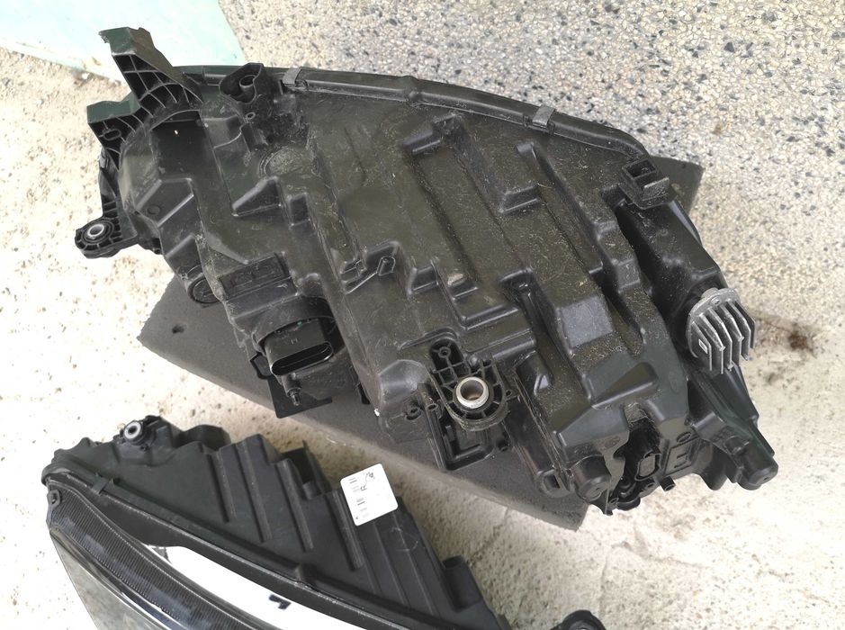 Оригинални фарове Шкода Октавия  Skoda Octavia  Fuul Led