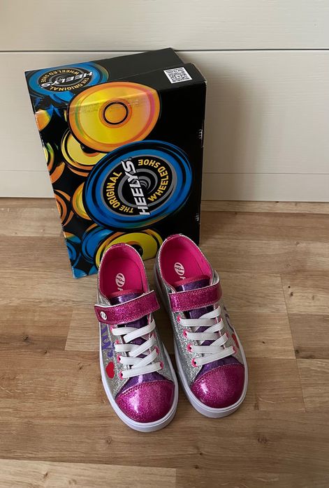 Pantofi cu roti Heelys