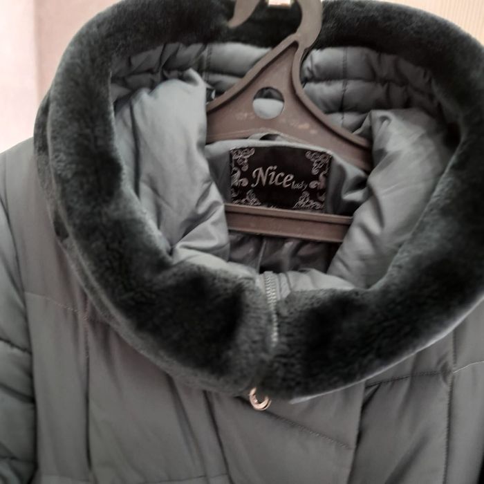 Продам пуховик в хорошем состоянии