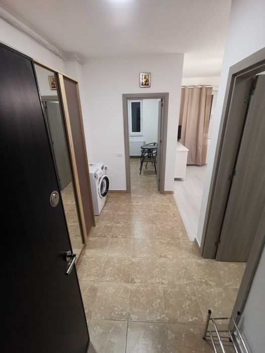 Particular, inchiriez garsoniera, Aparatorii Patriei, parcare