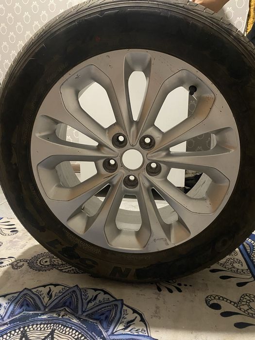Продам летняя колесо 235/60R18