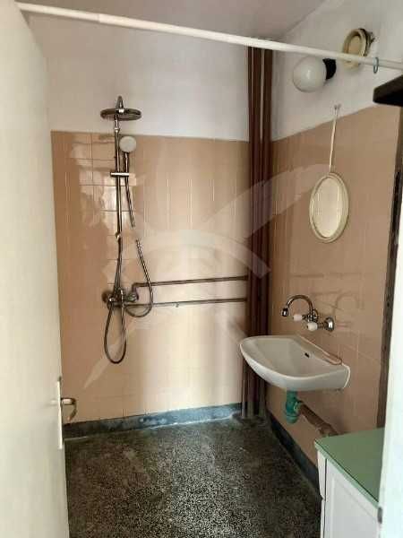 Продава се Тристаен апартамент в Пловдив, Кършияка - 90 кв.м за 1667 €/кв.м - Снимка #4